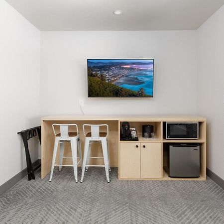 Surfland Hotel Lincoln City Zimmer foto